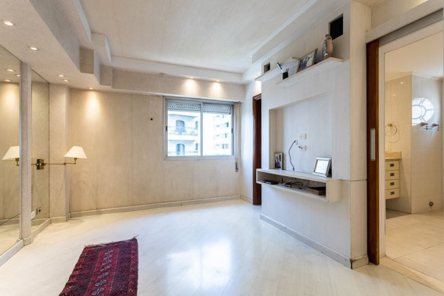 Imagem Apartamento com 3 Quartos à Venda, 197 m² em Jardim Paulista - São Paulo