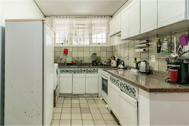 Imagem Casa com 6 Quartos à Venda, 390 m² em Boa Vista - Porto Alegre