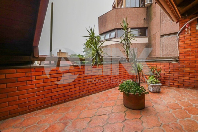 Imagem Casa com 4 Quartos à Venda, 350 m² em Chácara Das Pedras - Porto Alegre