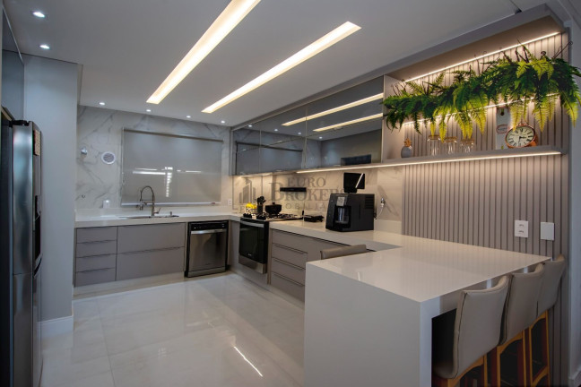 Imagem Apartamento com 4 Quartos à Venda, 190 m² em Pioneiros - Balneário Camboriú