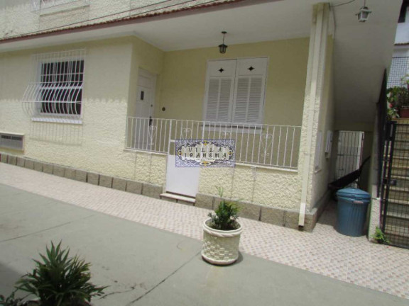 Imagem Casa de Vila com 2 Quartos à Venda, 75 m² em Várzea - Teresópolis