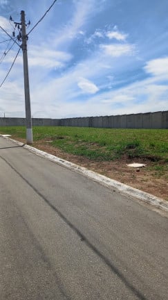 Foto do imóvel Terreno em Condomínio à Venda, 250 m² em Centro - Taubaté