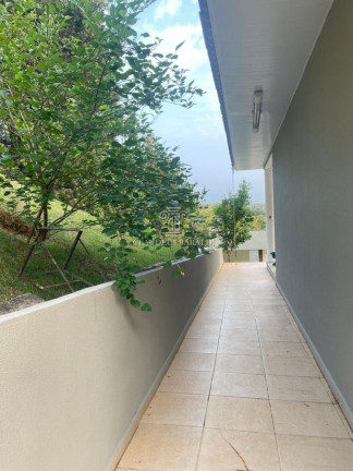 Imagem Sobrado com 3 Quartos à Venda, 400 m² em Barreiro - Araçoiaba Da Serra