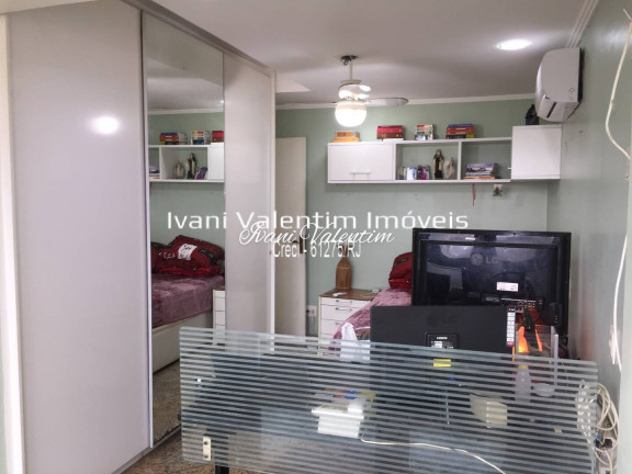 Imagem Apartamento com 4 Quartos à Venda, 220 m² em Barra Da Tijuca - Rio De Janeiro