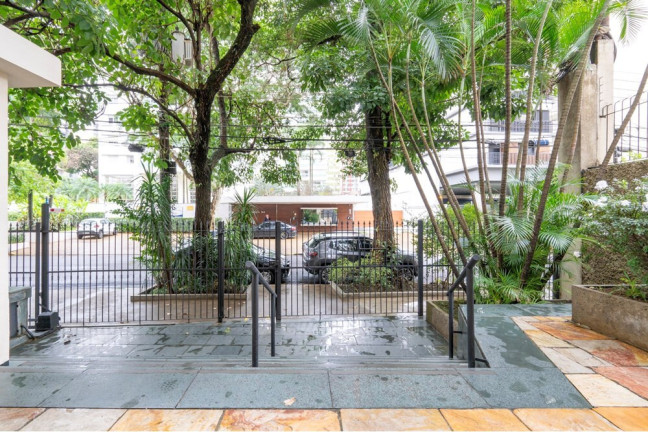 Foto do imóvel Apartamento com 3 Quartos à Venda, 170 m² em Cerqueira César - São Paulo