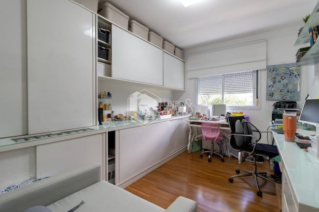 Foto do imóvel Apartamento com 5 Quartos à Venda, 218 m² em Vila Cruzeiro - São Paulo