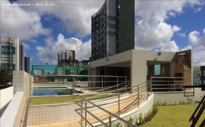 Foto do imóvel Apartamento com 2 Quartos à Venda, 54 m² em Torre - Recife