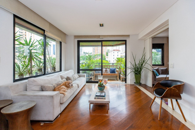 Foto do imóvel Apartamento com 3 Quartos à Venda, 205 m² em Vila Mariana - São Paulo