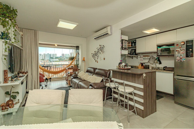 Foto do imóvel Apartamento com 3 Quartos à Venda, 82 m² em Passo Da Areia - Porto Alegre