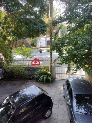 Foto do imóvel Sobrado com 3 Quartos à Venda, 315 m² em Bela Aliança - São Paulo