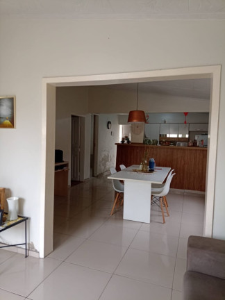 Imagem Casa com 3 Quartos à Venda, 169 m² em São João - Teresina