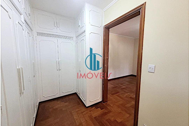 Foto do imóvel Casa com 4 Quartos à Venda, 329 m² em Planalto Paulista - São Paulo
