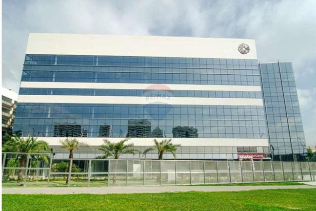 Sala Comercial à Venda, 68 m² em Recreio Dos Bandeirantes - Rio De Janeiro