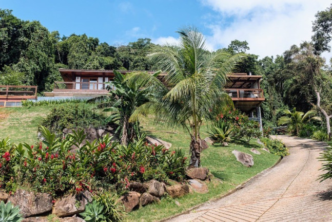 Imagem Casa com 4 Quartos à Venda, 650 m² em Pacuíba - Ilhabela