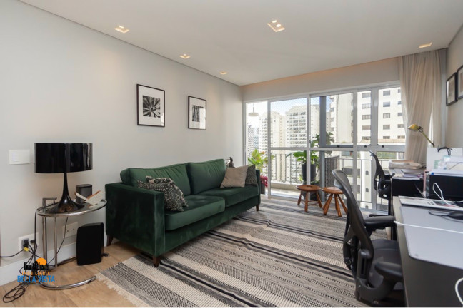 Foto do imóvel Apartamento com 4 Quartos à Venda,  em Moema - São Paulo