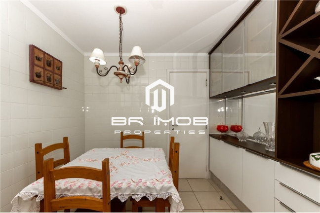 Imagem Apartamento com 4 Quartos à Venda, 208 m² em Vila Suzana - São Paulo