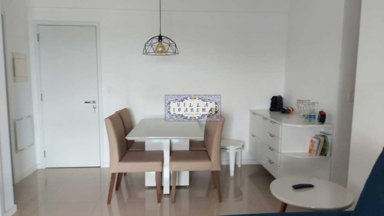 Imagem Apartamento com 2 Quartos à Venda, 79 m² em Jacarepaguá - Rio De Janeiro