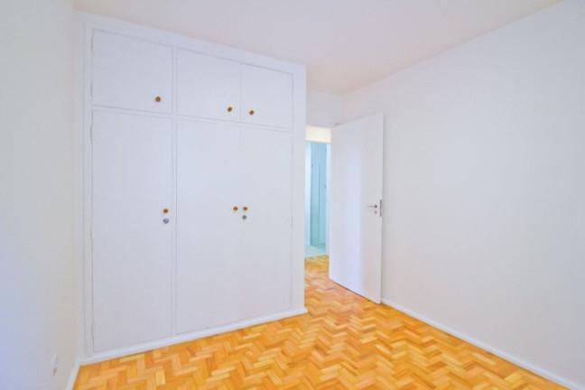 Imagem Apartamento com 3 Quartos à Venda, 82 m² em Moema - São Paulo