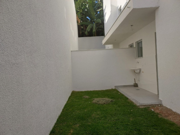 Imagem Imóvel com 2 Quartos à Venda, 50 m² em Santa Mônica - Belo Horizonte