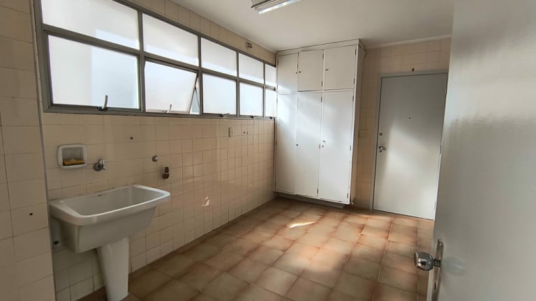 Foto do imóvel Apartamento com 3 Quartos à Venda, 172 m² em Itaim Bibi - São Paulo