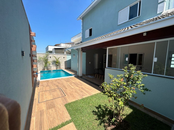 Foto do imóvel Casa com 3 Quartos à Venda, 190 m² em Jardim Jacinto - Jacareí