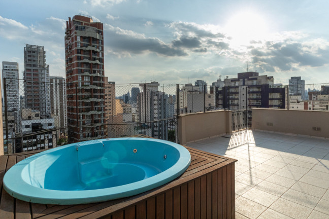 Foto do imóvel Cobertura com 3 Quartos à Venda, 218 m² em Pinheiros - São Paulo