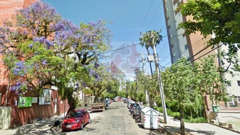 Foto do imóvel Apartamento com 2 Quartos à Venda, 61 m² em Menino Deus - Porto Alegre Foto do imóvel Apartamento com 2 Quartos à Venda, 61 m² em Menino Deus - Porto Alegre