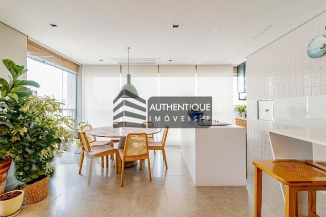 Foto do imóvel Apartamento com 3 Quartos à Venda, 154 m² em Vila Olímpia - São Paulo