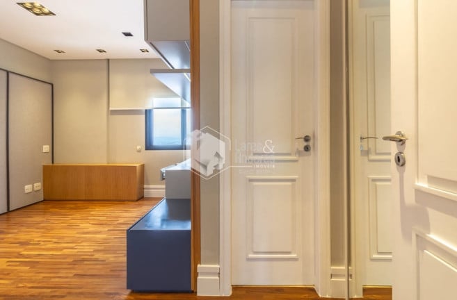 Foto do imóvel Apartamento com 3 Quartos à Venda, 247 m² em Alto Da Lapa - São Paulo