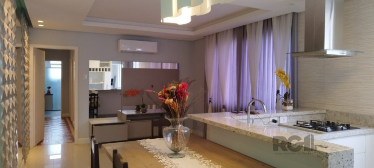 Foto do imóvel Apartamento com 2 Quartos à Venda, 97 m² em Rio Branco - Porto Alegre