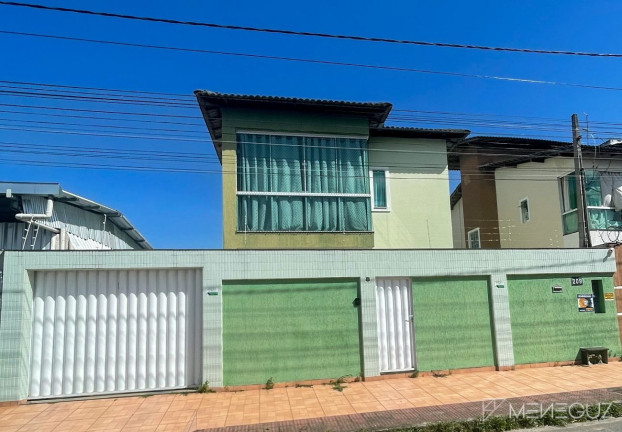 Imagem Casa com 4 Quartos à Venda, 340 m² em Praia Do Morro - Guarapari