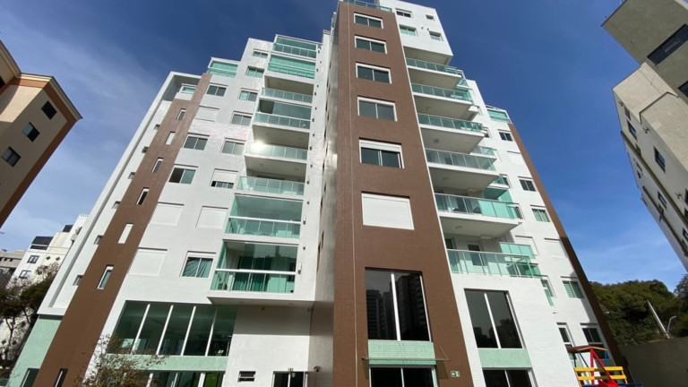 Imagem Apartamento com 2 Quartos à Venda, 73 m² em Champagnat - Curitiba