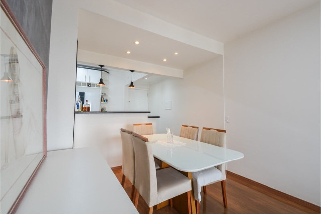 Foto do imóvel Apartamento com 2 Quartos à Venda, 65 m² em Aclimação - São Paulo
