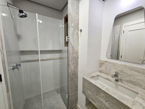 Foto do imóvel Apartamento com 3 Quartos à Venda, 166 m² em São João - Porto Alegre