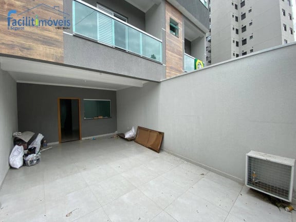 Foto do imóvel Casa com 2 Quartos à Venda, 154 m² em Vila Curuçá - Santo André