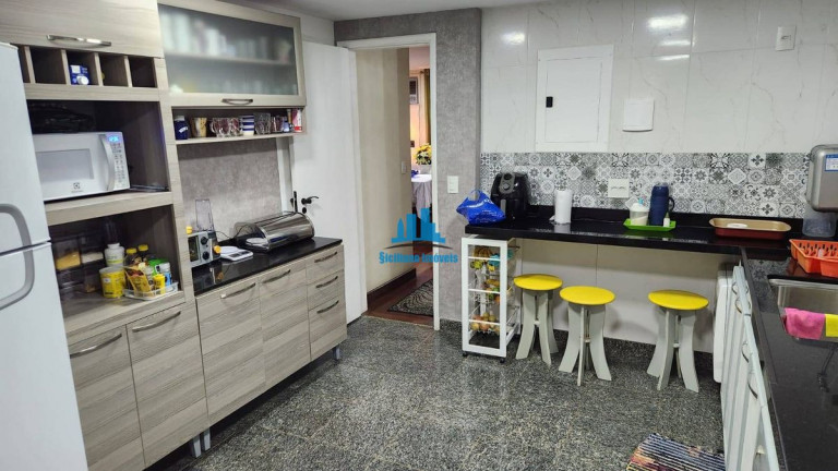 Foto do imóvel Casa com 4 Quartos à Venda, 175 m² em Ingá - Niterói