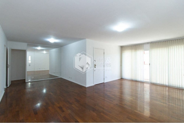 Foto do imóvel Apartamento com 3 Quartos à Venda, 163 m² em Itaim Bibi - São Paulo