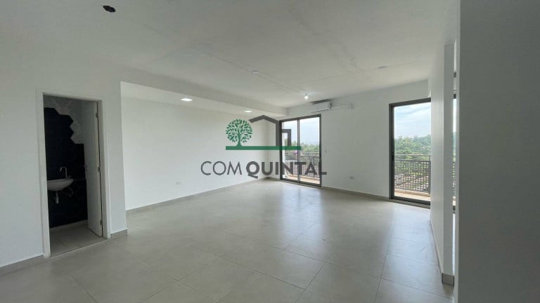 Foto do imóvel Sala Comercial à Venda, 61 m² em Lageadinho - Cotia