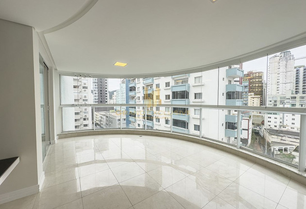 Foto do imóvel Apartamento com 3 Quartos à Venda, 138 m² em Centro - Balneário Camboriú