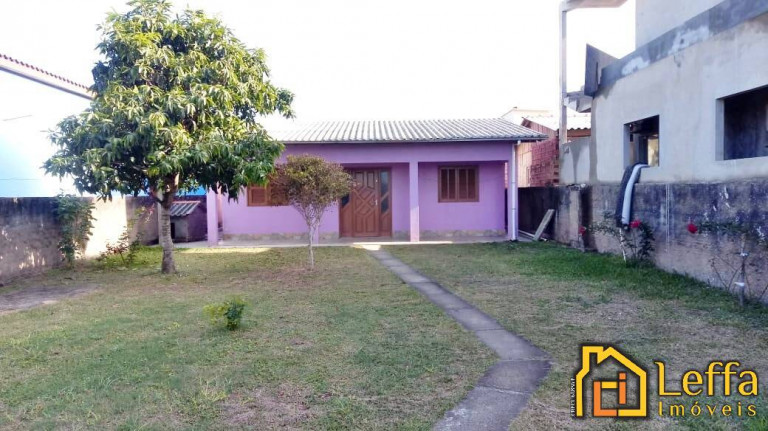 Imagem Casa com 2 Quartos à Venda, 318 m² em Guarita - Torres