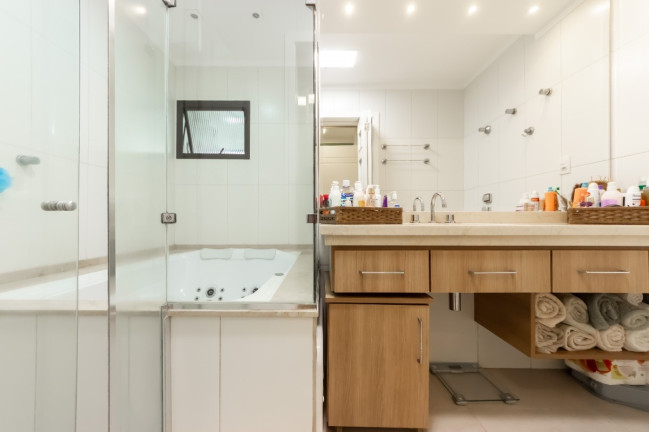 Foto do imóvel Apartamento com 3 Quartos à Venda, 185 m² em Tatuapé - São Paulo