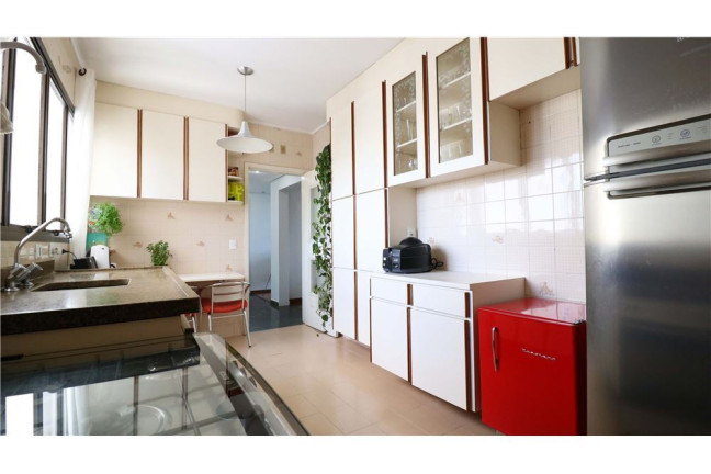 Imagem Apartamento com 5 Quartos à Venda, 170 m² em Vila Suzana - São Paulo