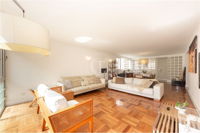 Foto do imóvel Apartamento com 3 Quartos à Venda, 198 m² em Itaim Bibi - São Paulo