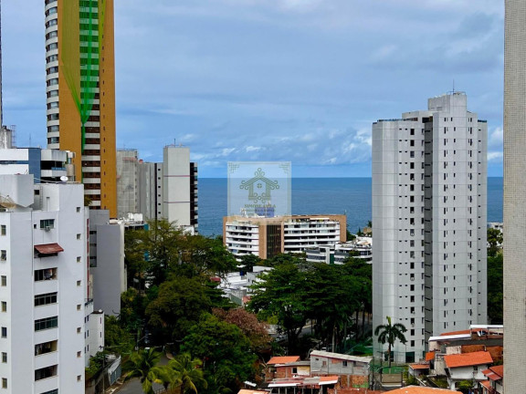 Foto do imóvel Apartamento com 3 Quartos à Venda, 135 m² em Jardim Apipema - Salvador