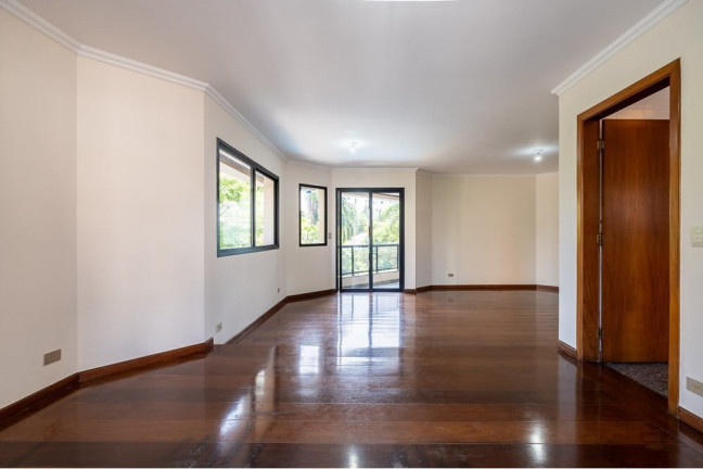 Foto do imóvel Imóvel com 4 Quartos à Venda, 178 m² em Moema - São Paulo
