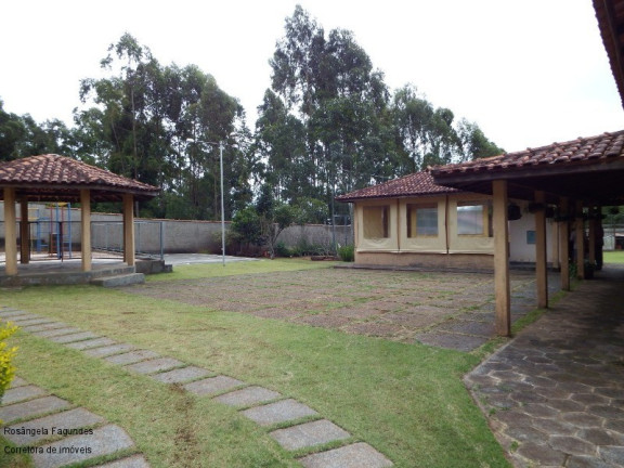 Imagem Imóvel com 2 Quartos à Venda, 200 m² em Zona Rural - Poços De Caldas