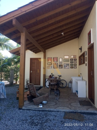 Imagem Imóvel com 2 Quartos à Venda, 120 m² em Ressacada - Garopaba