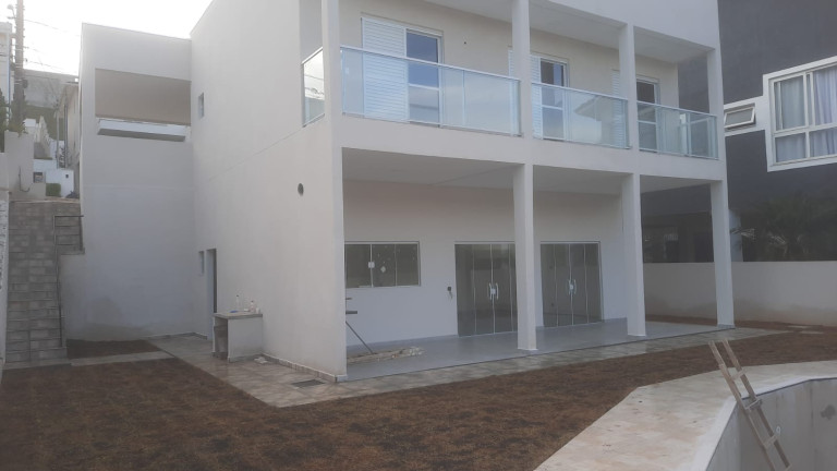 Imagem Casa com 3 Quartos à Venda, 232 m² em Pitas - Cotia