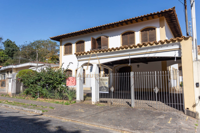 Imagem Casa com 4 Quartos à Venda, 298 m² em Jardim Jussara - São Paulo