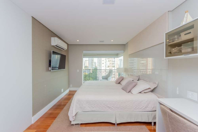Foto do imóvel Apartamento com 4 Quartos à Venda, 250 m² em Chácara Klabin - São Paulo